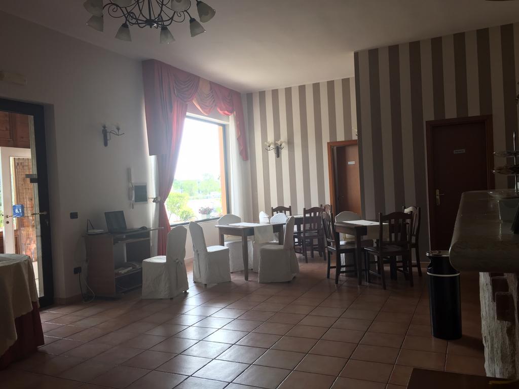 La Dimora Di Federico Bed & Breakfast Altamura Ngoại thất bức ảnh